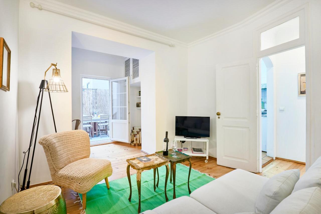 Spacious Bairro Alto Apartment With Courtyard, By Timecooler Lisboa المظهر الخارجي الصورة