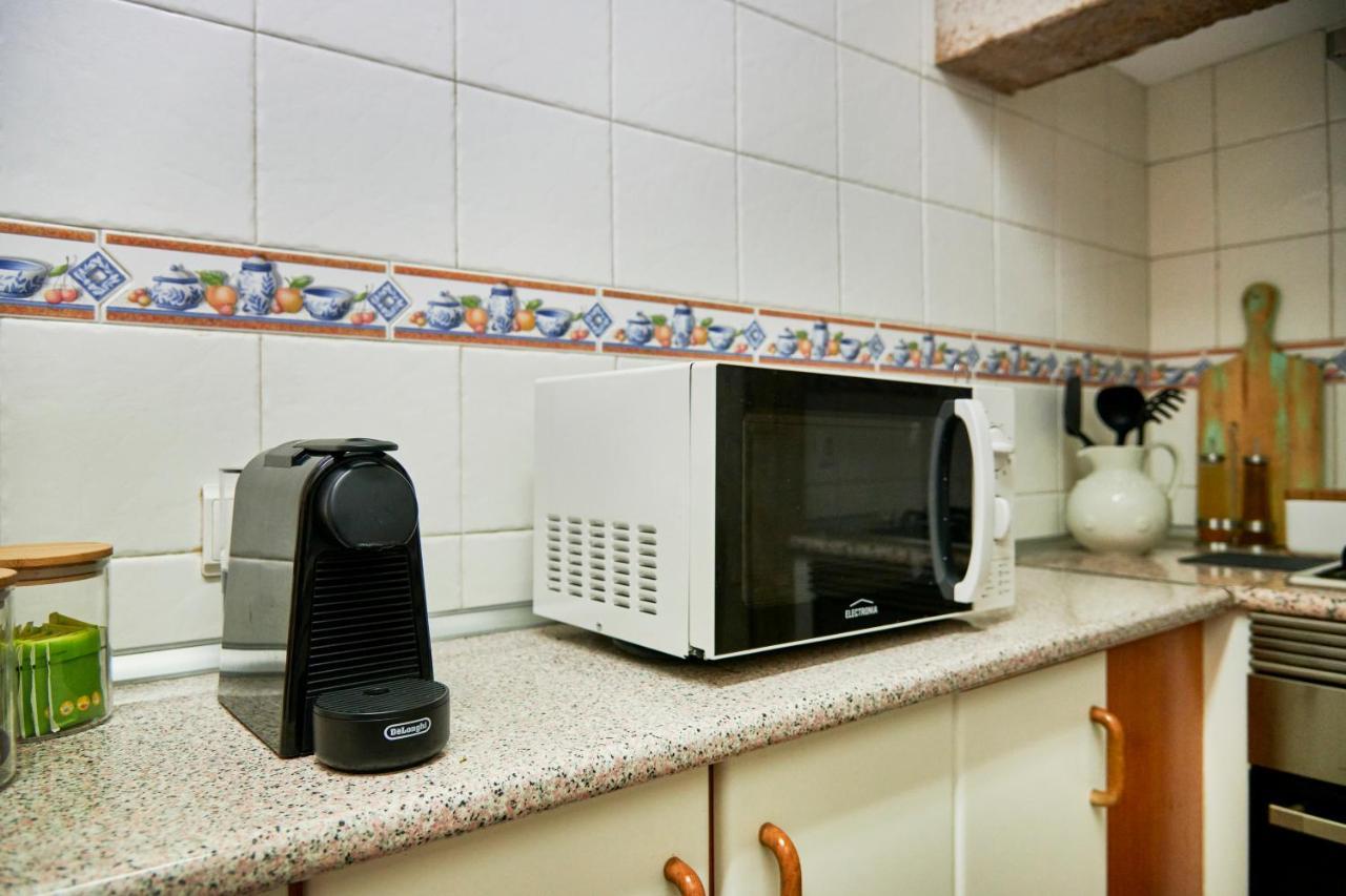 Spacious Bairro Alto Apartment With Courtyard, By Timecooler Lisboa المظهر الخارجي الصورة